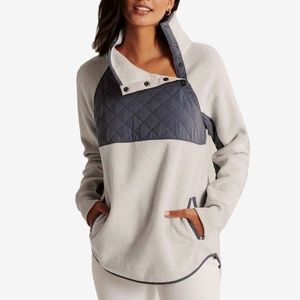 NWOT Abercrombie Asymmetrical Snap-Up Fleece
